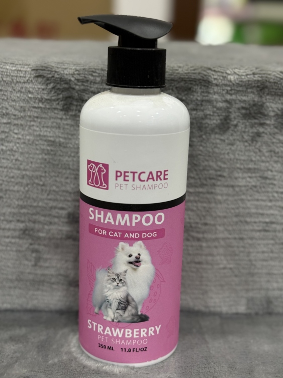 شامبو قطط وكلاب بت كير برائحة الفراولة 