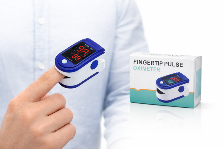 جهاز قياس نسبة الأكسجين بالدم مع شاشة ملونة 