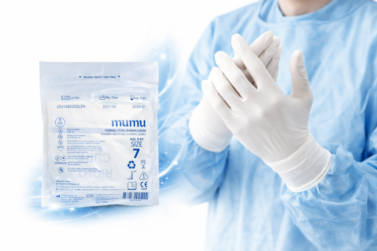 قلفزات معقمة خالية من البودرة بقياس (L) مامي الالمانية 