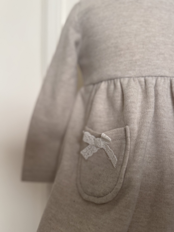 فستان بناتي