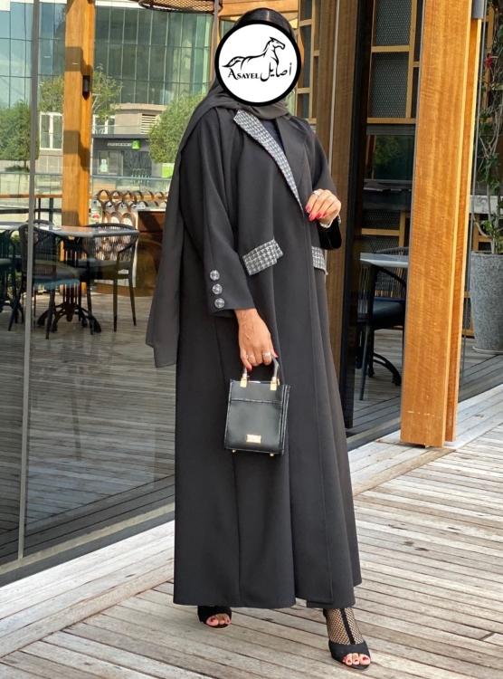 عباية ملونة 