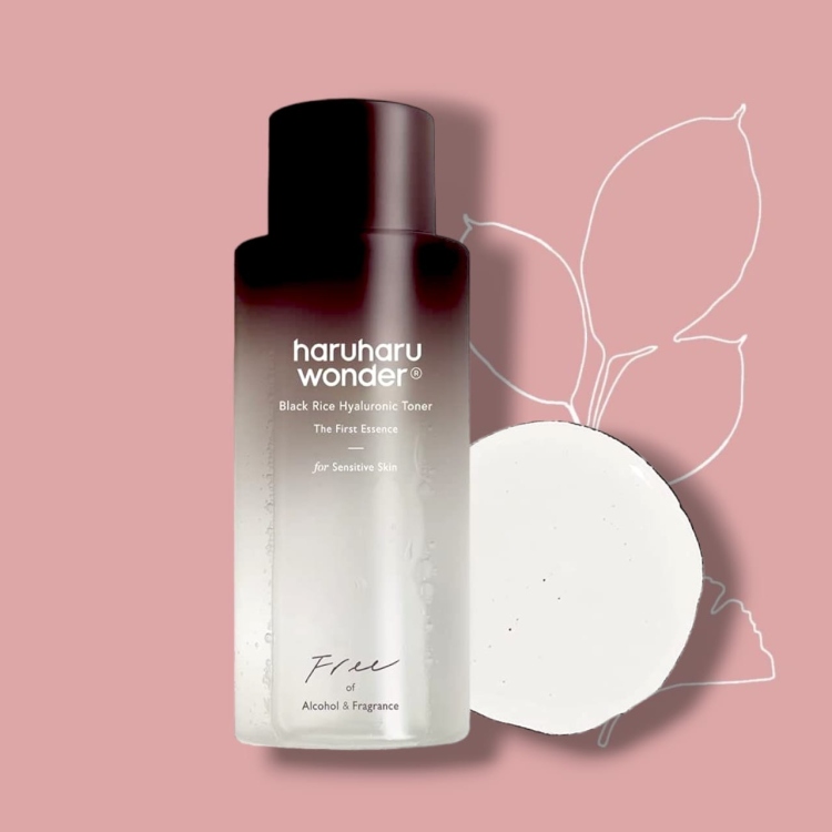 haruharu wonder black rice toner تونر الارز الاسود مع الهايلرونيك اسد