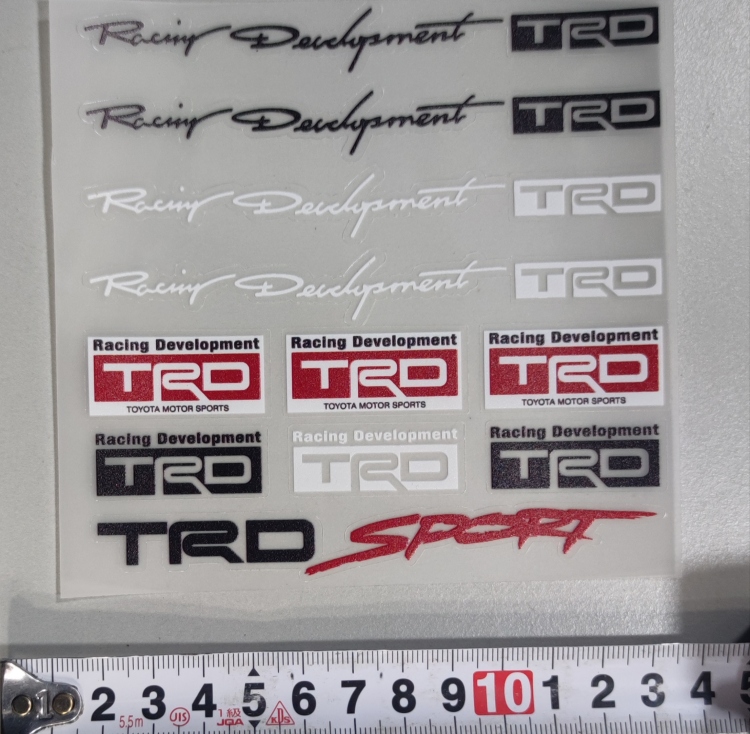 مجموعة ستيكر TRD منوّع 