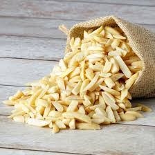 ارباع اللوز النيء 250غم