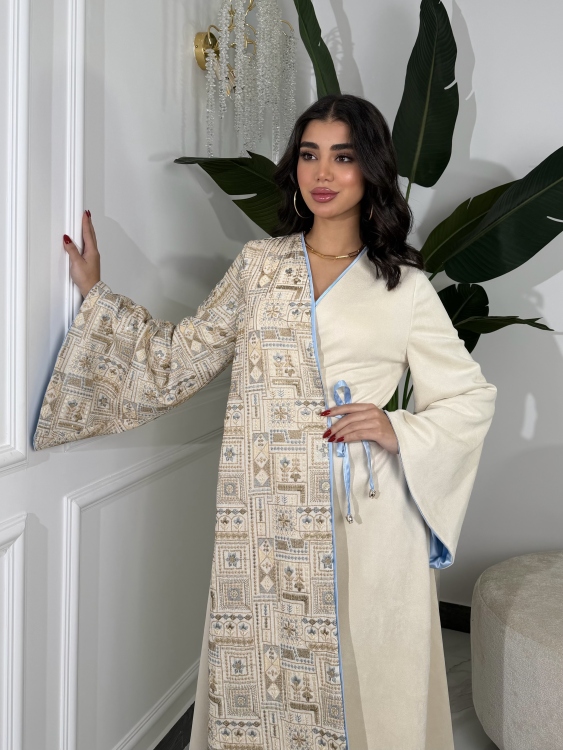 Open Front Jalabiya With Belt جلابية مسك