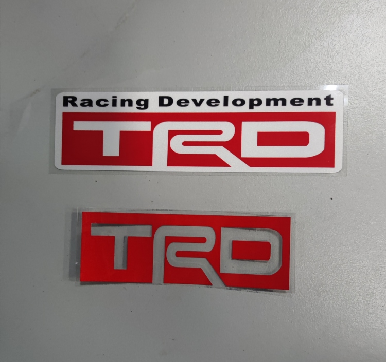 ستيكر TRD عاكس بالحبة