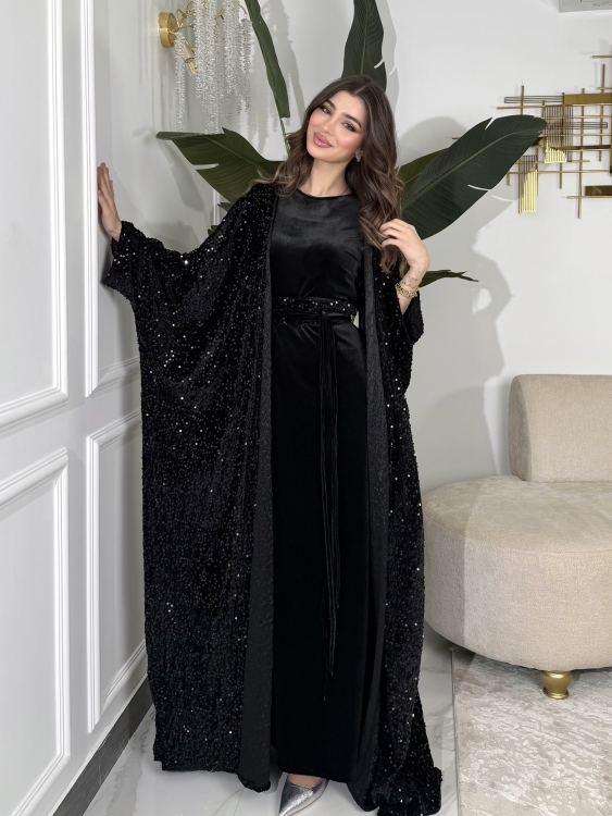 Dress with a sequined velvet bisht جلابية ميرا