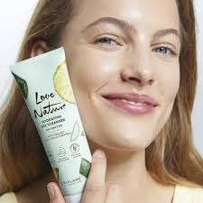 LOVE NATURE Hydrating Gel Cleanser with Organic Aloe Vera & Pineapple& LOVE NATURE Hydrating Toner with Organic Aloe Vera 125 ml& Pineapple150 ml & Love Nature Hydrating Face Cream with Organic Aloe Vera & Coconut Water 50ml    46070 - 47003 - 34821
