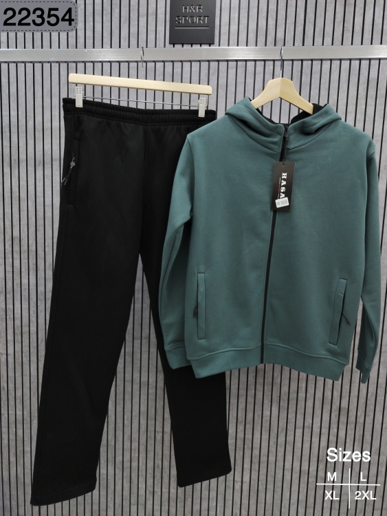 بدلة فليس اصلي 