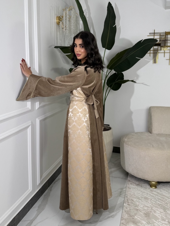 جلابية ياسمينا   Jalabiya With Floral Belt (نقشة 1)