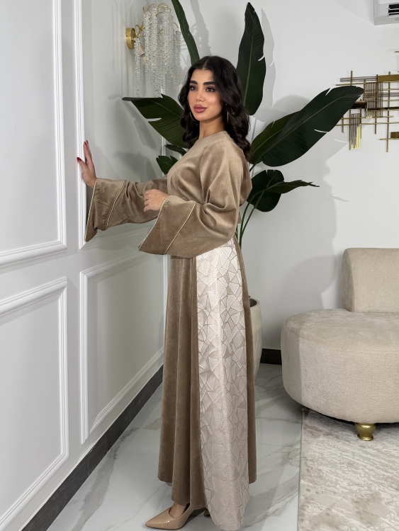 جلابية ياسمينا   Jalabiya With Floral Belt  ( نقشة 2 )
