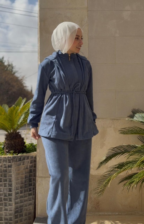 طقم (رايا) باللون الازرق