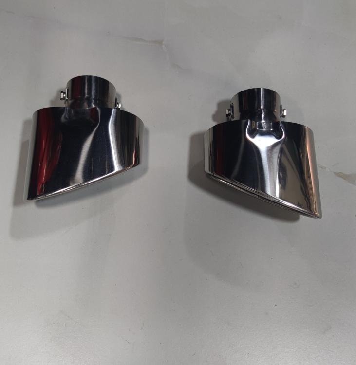 نكلة اكزوزت بالطقم 