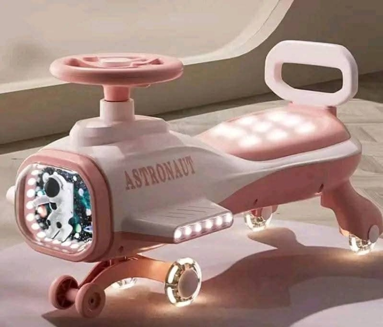 ألعاب أطفال 