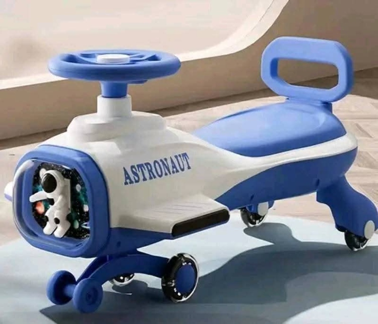 ألعاب أطفال 