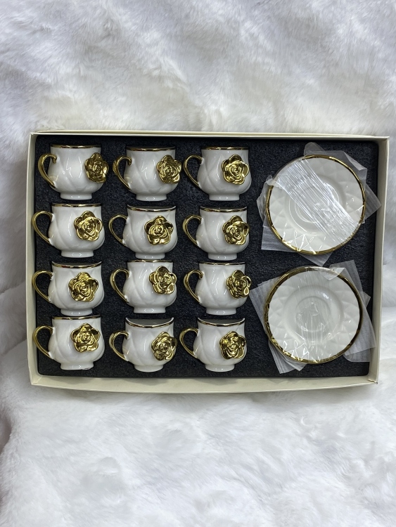 طقم فناجين 24 قطعه 