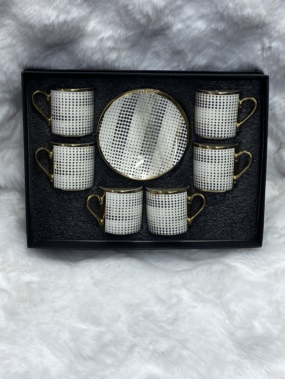 نص دزينة فناجين قهوة 