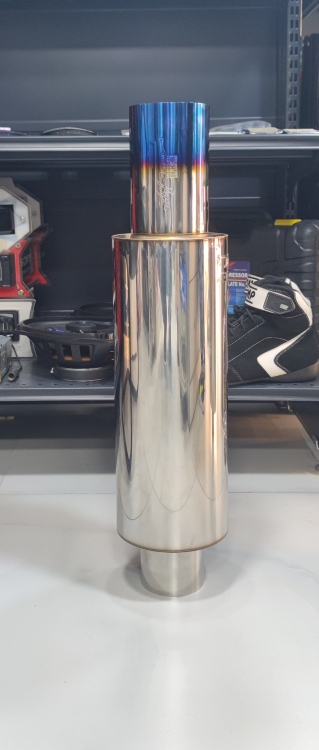 اكزوزت مضخم خلفي HKS 