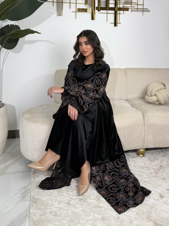 Luxury Velvet Bisht & Dress Set  جلابية الدانه