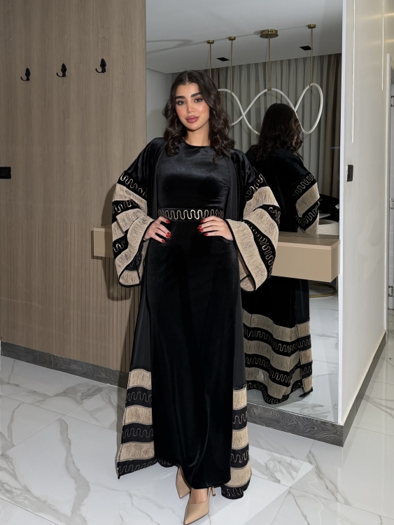 Luxury Velvet Bisht & Dress Set  جلابية الدانه ب