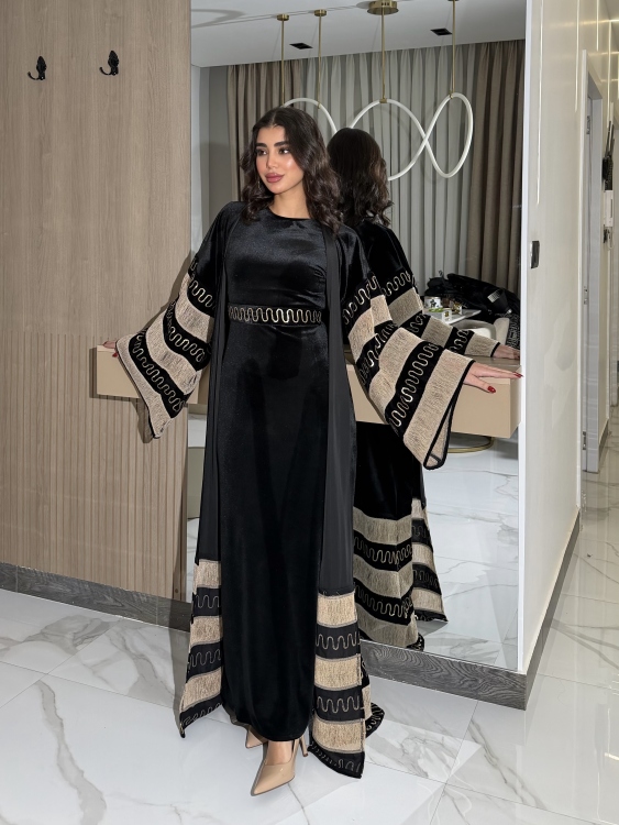 Luxury Velvet Bisht & Dress Set  جلابية الدانه ب