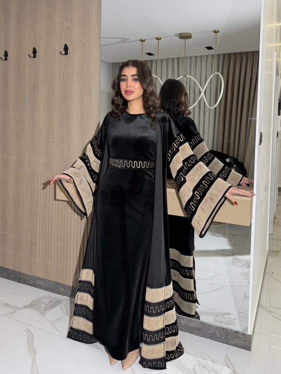 Luxury Velvet Bisht & Dress Set  جلابية الدانه ب