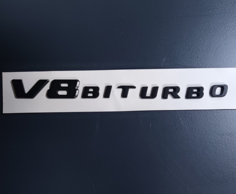 شعار V8 BITURBO  اسود