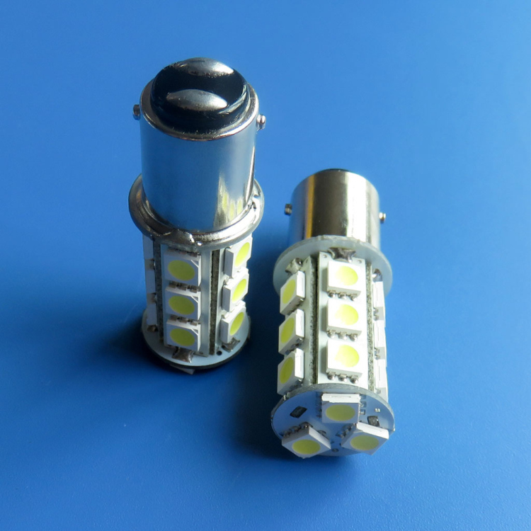 لمبة لف شعرتين ليد بالطقم لون ابيض 