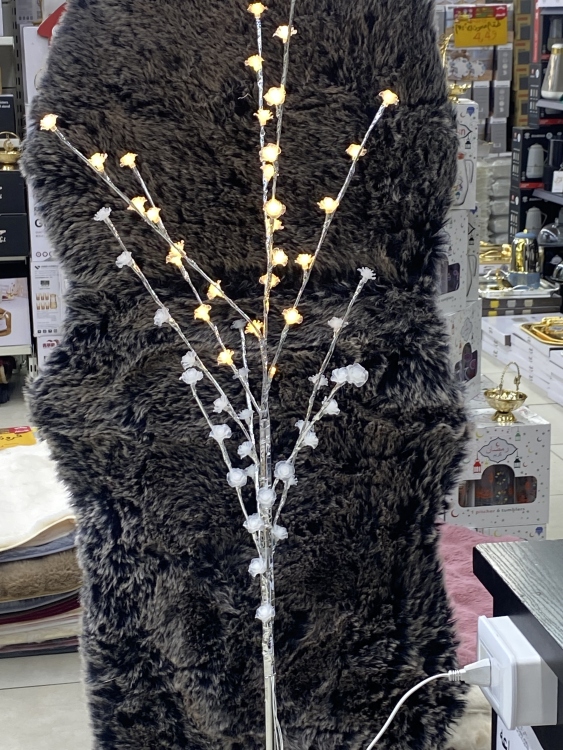 شجره ستاند مضيء  1.2 منر 