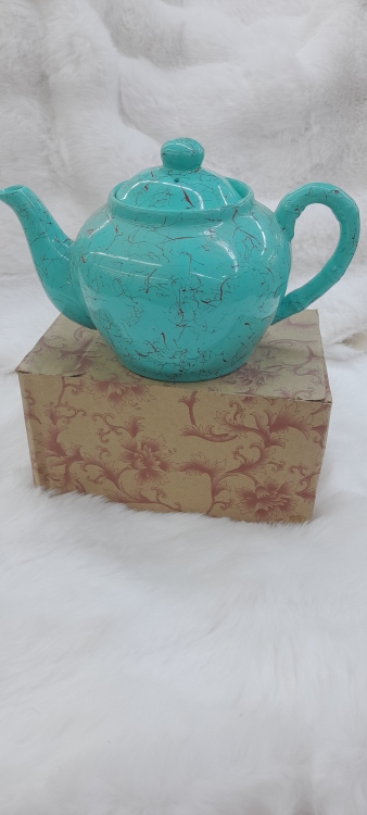 ابريق بورسلان ملون