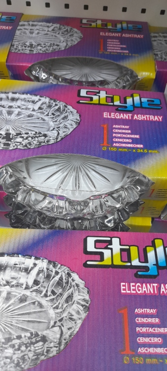 متكه زجاج ساده سعوديه