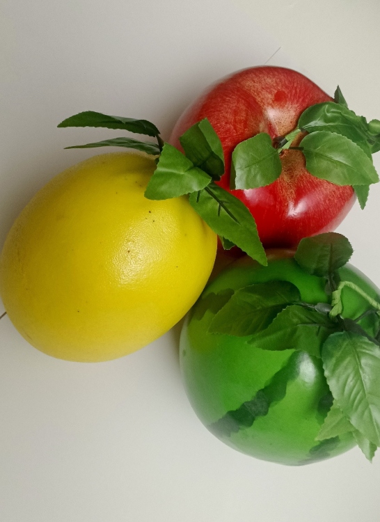 مجسمات فواكة 