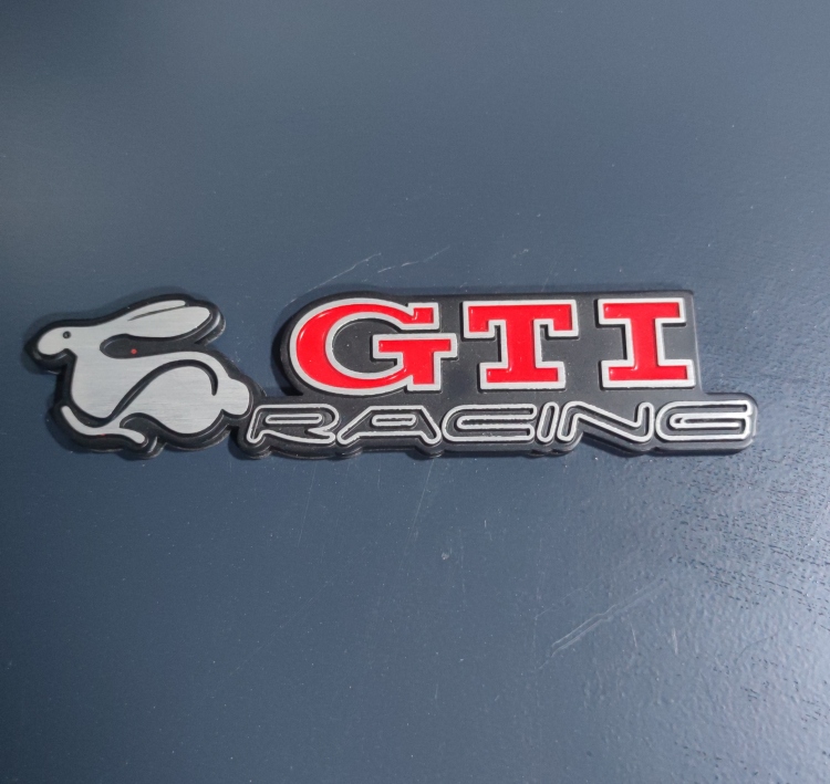 شعار GTI RACING معدني
