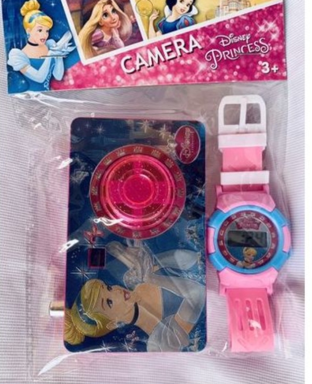 لعبة كاميرا مع ساعة 