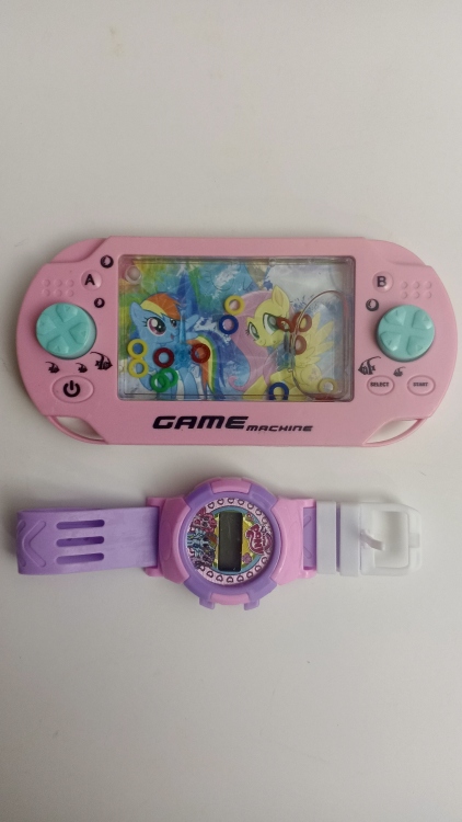 لعبة الحلقات مع ساعة