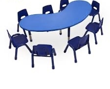 طاولة شكل قمر