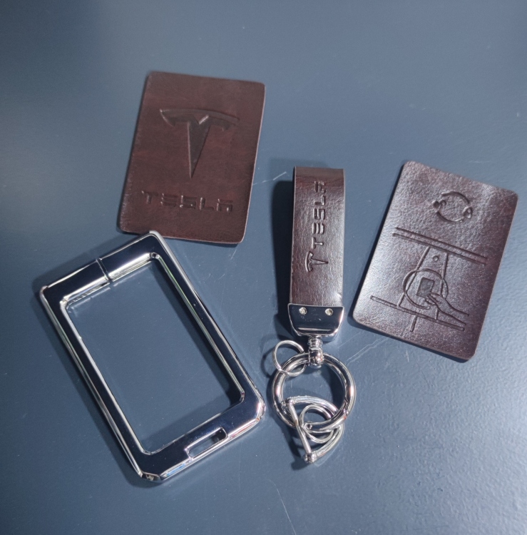 ميدالية تيسلا ثقيل