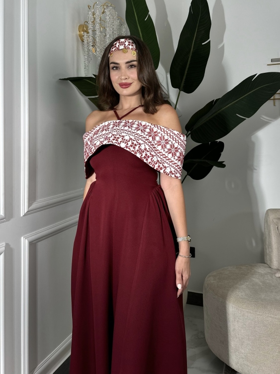 Off-Shoulder Henna Dress ثوب ساندرا 