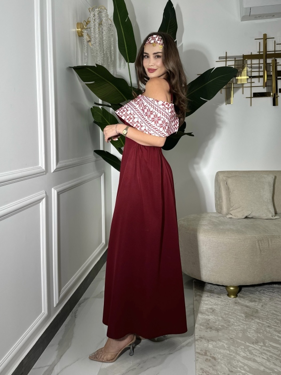 Off-Shoulder Henna Dress ثوب ساندرا 
