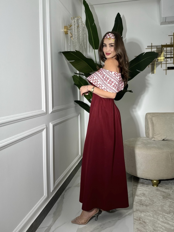 Off-Shoulder Henna Dress ثوب ساندرا 