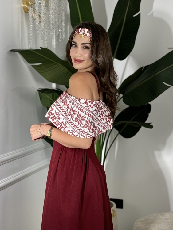 Off-Shoulder Henna Dress ثوب ساندرا 