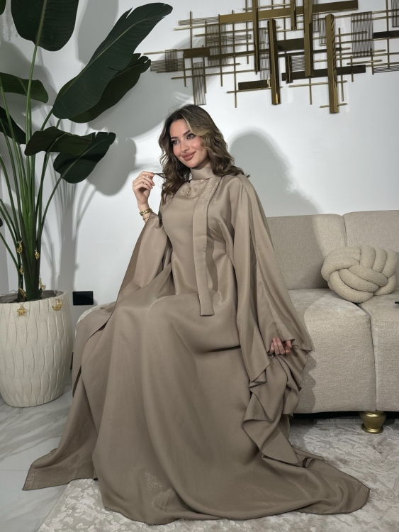 جلابية ملاك( بيج)Batwing Sleeve Long Dress