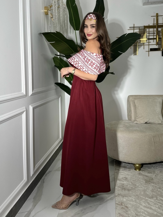 Off-Shoulder Henna Dress ثوب ساندرا 