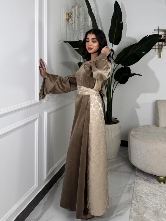 جلابية ياسمينا   Jalabiya With Floral Belt (نقشة 1)