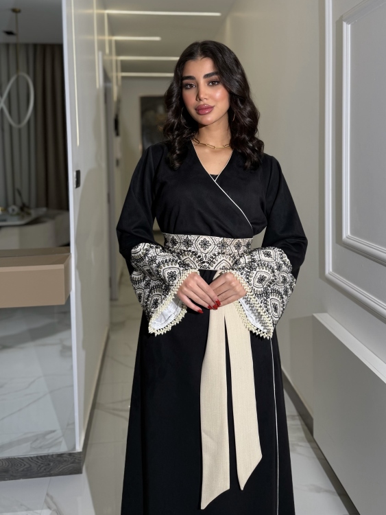 جلابية ملفته  Wrapped Belted Jalabiya 