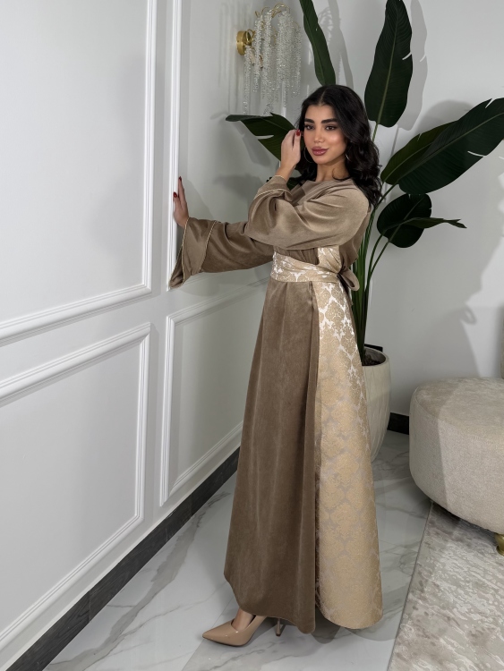 جلابية ياسمينا   Jalabiya With Floral Belt (نقشة 1)