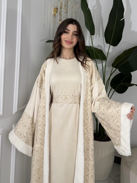 Embroidered Fur Bisht with Suede Dress  جلابية شموخ الفرو