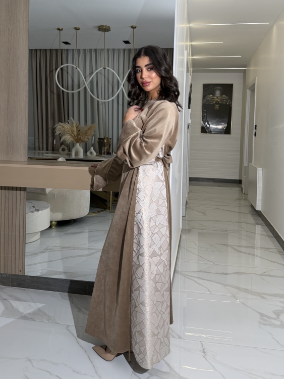 جلابية ياسمينا   Jalabiya With Floral Belt  ( نقشة 2 )