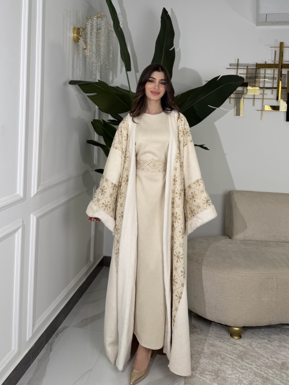 Embroidered Fur Bisht with Suede Dress  جلابية شموخ الفرو