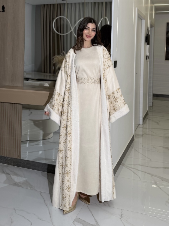 Embroidered Fur Bisht with Suede Dress  جلابية شموخ الفرو